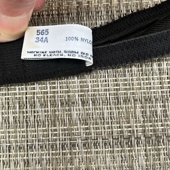 VINTAGE AUTHENTIC Givenchy bralette - Picture 4 of 6